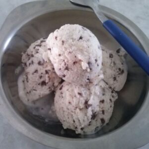sorvete caseiro de flocos com 3 ingredientes 2